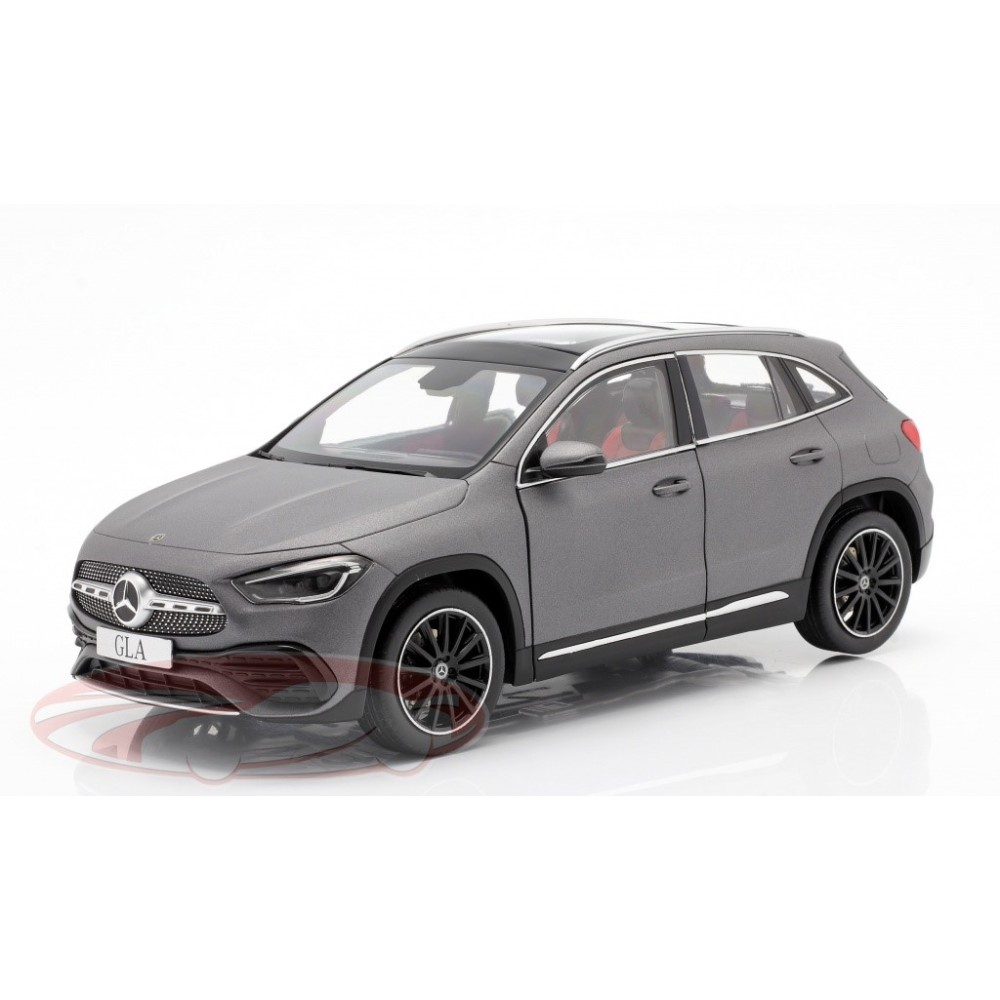 Mercedes-Benz GLA class (H247) 1:18 Z-Models