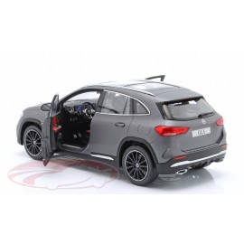 Mercedes-Benz GLA class (H247) 1:18 Z-Models