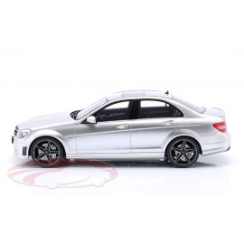 Mercedes-Benz C-Class C63 AMG 1:18 GT-Spirit