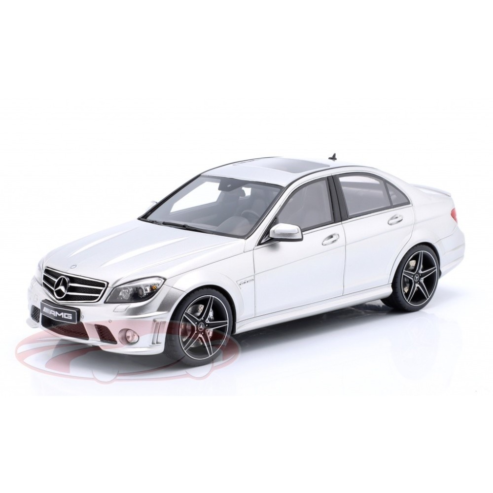 Mercedes-Benz C-Class C63 AMG 1:18 GT-Spirit